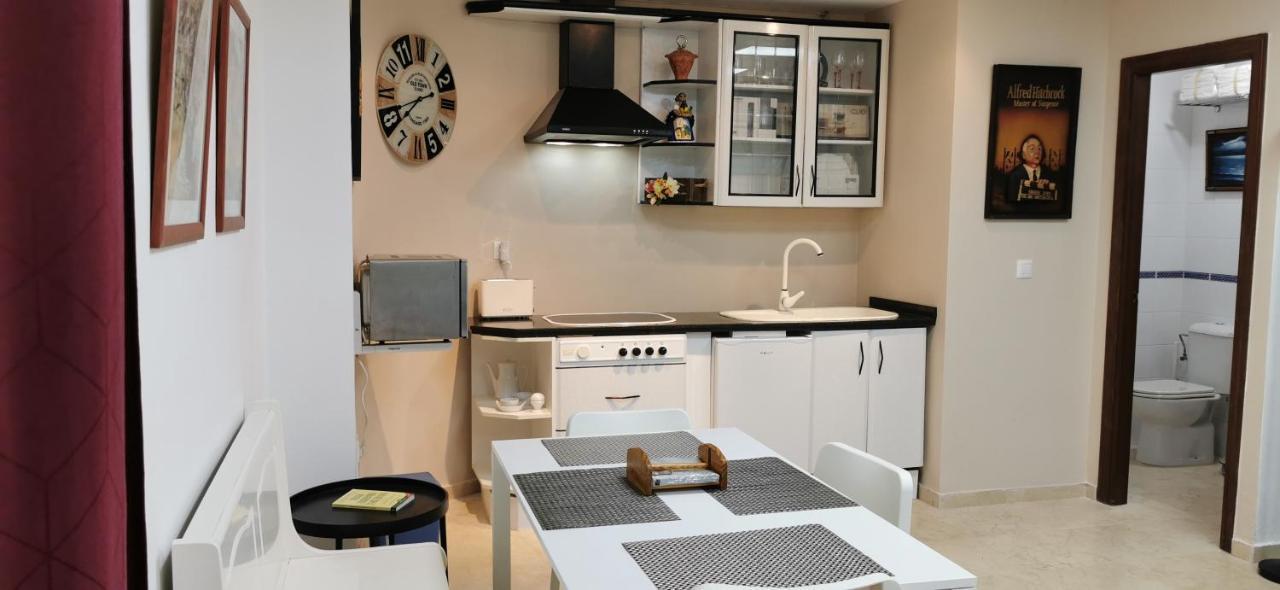 Apartamentos Porvera Jerez Centro Jerez de la Frontera Exteriör bild